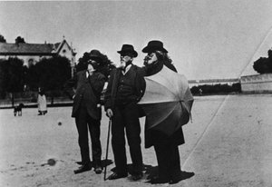 Der Komponist Giuseppe Verdi (1813-1901), der Architekt Camillo Boito (1836-1914) und Noseda bei der Besichtigung der Arbeiten des Ruhehauses für Komponisten (Casa di Riposo per Musicisti) um 1898 auf dem Buonarroti-Platz in Mailand