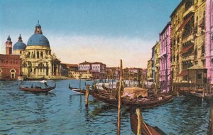 Venedig: Canal Grande mit der Kirche Della Salute und der Fähre S Marco von Italian Photographer