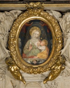 Altar des Heiligen Eusebius, Fresko Unsere Liebe Frau des Friedens 15. Jahrhundert, Eingefügt in den Rahmen mit Engeln 1622