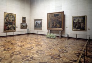 Saal des Museums mit der Darstellung der Anbetung der Könige von Vinci, der Taufe Christi von Verrocchio und Vinci, der Heiligen Dreifaltigkeit mit der Jungfrau und den Heiligen von Signorelli von Italian School