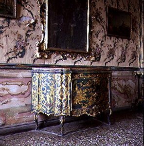 Kommode aus dem Palazzo Calbo Crotta, Venedig von Italian School Italian School