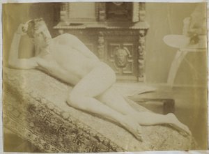 Studie eines liegenden männlichen Aktmodells im Atelier von Jacques de Lalaing