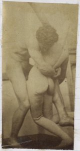 Studie eines männlichen Aktmodells, stehend und ringend mit einer Gliederpuppe, im Atelier von Jacques de Lalaing