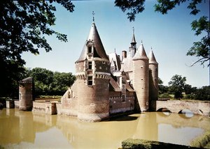 Ansicht des Schlosses du Moulin, gebaut 1480-1502 von Jacques de Persigny