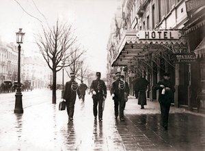 Wachen auf der Straße, Brüssel, 1898