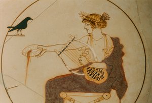 Weißgrundige Kylix mit Darstellung von Apollo. Der Gott sitzt auf... von James L Stanfield