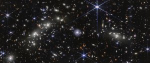 Bullet Cluster (NIRCam Bild) von James Webb Space Telescope (NASA)