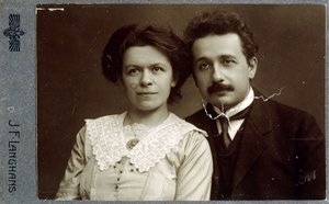 Carte-de-visite Porträtfotografie von Albert Einstein und Mileva Einstein-Maric, 1911