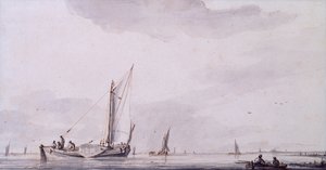 Fischer und Segelboote auf einem ruhigen Ästuar