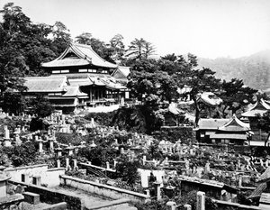 Friedhof des Honrenji-Tempels in Chikugo-machi, Nagasaki, ca. 1860-80 von Japanese Photographer
