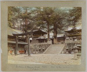 Eingang zu Tōshō-gū, Nikko, Japan von Japanese Photographer