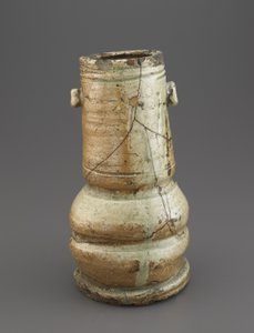 Blumenvase mit zwei Henkeln, Präfektur Mie, Momoyama-Periode, frühes 17. Jahrhundert von Japanese School