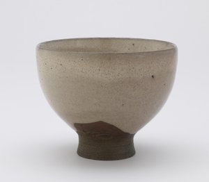 Inkyuzan-Ware-Teeschale in Goki-Form, mit eingedrücktem Zeichen, Teeschale (gokijawan), ca. 1804-25 von Japanese School