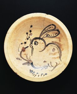 Kaninchen auf einem Teller gemalt, verwendet von Nishin-zara-Verkäufern (geschmorte Heringe)