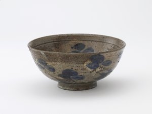 Servierschüssel mit Kenzan-Stil Dekoration, Kyoto, Edo-Periode von Japanese School