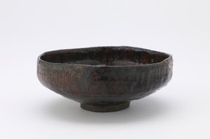 Flache Teeschale, Kanazawa, Ishikawa Präfektur, Edo-Periode, 18.-19. Jahrhundert von Japanese School