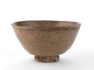 Teeschale in Form einer Ido-Teeschale, Yamaguchi Präfektur, Edo-Periode, Mitte 18.-Mitte 19. Jahrhundert von Japanese School