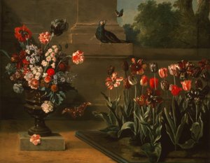 Tulpenbeet und Blumenvase am Fuß einer Mauer von Jean Baptiste Oudry