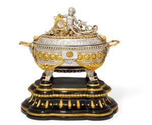Suppenterrine, Deckel und Stand, Malines, ca. 1780