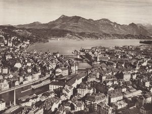 Schweiz: Luzern, vom Gutsch, Blick auf den See und den Rigi von Jean Gaberell