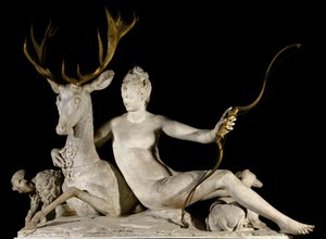 Diana Jägerin und der Hirsch Das Modell war Diane de Poitiers, Herzogin von Valentinois (1499-1566) und geplant für den Brunnen des Schlosses von Anet. Skulptur von Jean Goujon (1510-1565) 16. Jahrhundert. Paris, Louvre Museum
