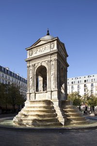 Ansicht des Fontaine des Innocents, im Renaissancestil, monumentaler Brunnen, erbaut 1549 unter der Herrschaft von Heinrich II. (1519-1559)