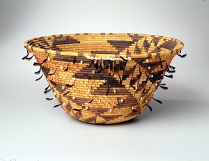 Mädchen Mitgift- oder Pubertätskorb, Pomo, Pinoleville, Kalifornien