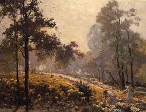 Frauen pflücken gelbe Blumen in einer bewaldeten Landschaft von Jeno Karpathy