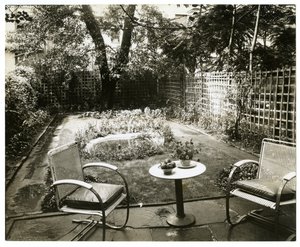 Garten von Mrs. W H Wells, 265 W 11th, Greenwich Village, New York, USA, ca. 1936-37