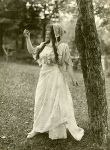 Grace Duffy Boylan, Autorin, um 1905-17 von Jessie Tarbox Beals