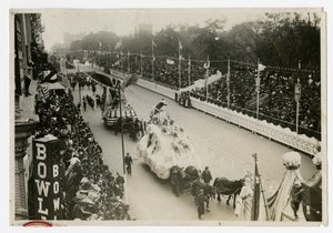 Historische Parade: Gesamtansicht Central Park St. Nicholas Float von Jessie Tarbox Beals