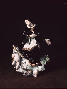 Meißner Figur des Hl. Johannes Nepomuk, aus einer barocken Gruppe, ca. 1731 (Porzellan)