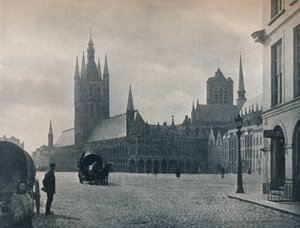 Das Rathaus und die Tuchhalle, Ypern, Belgien