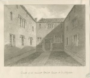 Lichfield - Hof eines alten Hauses in The Close von John Buckler