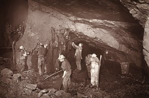 Stoping bei der 70, East Pool Mine, Illustration aus 