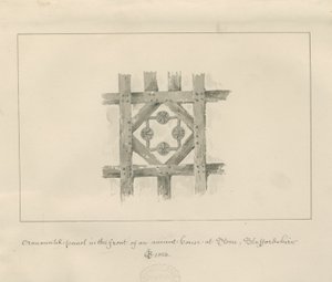 Stein - Ornamenttafel an einem alten Haus von John Chessell Buckler