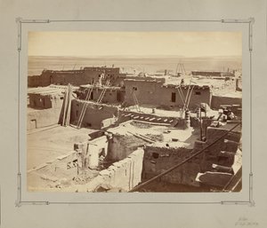 Ansicht in Zuni, Blick nach Südosten von John K. Hillers