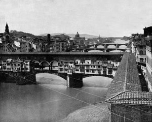 Die Ponte Vecchio in Florenz, Italien, alte Brücke am Arno
