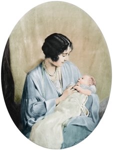 Königin Elizabeth mit Prinzessin Elizabeth im Jahr 1926, 1937