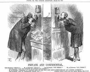 Eröffnung der anglo-französischen Telefonleitung. Der britische Premierminister (Lord Salisbury) im Gespräch mit dem französischen Präsidenten (Sadi Carnot). John Tenniel Karikatur aus Punch, London, 28. März 1891. Holzstich. von John Tenniel