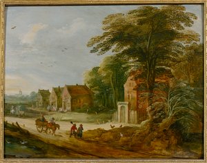 Reisende, die durch ein Dorf ziehen