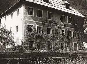 Album "Meine weltkriegs - Erinnerungen Südwestfront (Kärnten, Italien, Südtirol) 31/03/1915-12/11/1918 - Josef Zohles Wien": Volksschule Malborghe von Josef Zohles