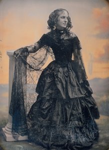 Frau im schwarzen Taftkleid und Spitzenschal, ca. 1850 von Josiah Johnson Hawes, Albert Sands Southworth
