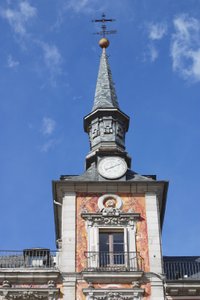 Turm eines der Balkonhauser von Juan Gomez de Mora
