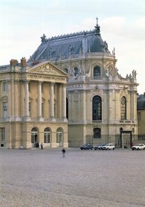 Die Chapelle Royale (Königliche Kapelle), vollendet von Robert de Cotte, begonnen 1699 nach Plänen von 1689, geweiht 1710