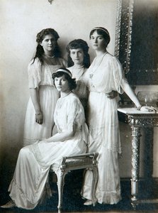 Die vier Töchter von Zar Nikolaus II. von Russland, 1910er Jahre