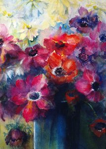 Caen-Anemonen mit Gänseblümchen von Karen Armitage