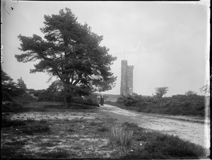 Leith Hill Tower, Leith Hill, Wotton, Mole Valley, Surrey von Katherine Jean Macfee