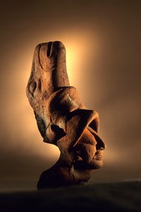 Artefakt, Cancuen, Guatemala, Arthur Demarest, Tomas Barrientos, Maya, Palast, Klassik, 2004 (Foto)