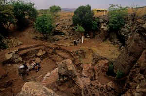 Drimolean-Stätte, nahe Johannesburg, Südafrika, 2 Millionen Jahre alter Hominide von Kenneth Garrett